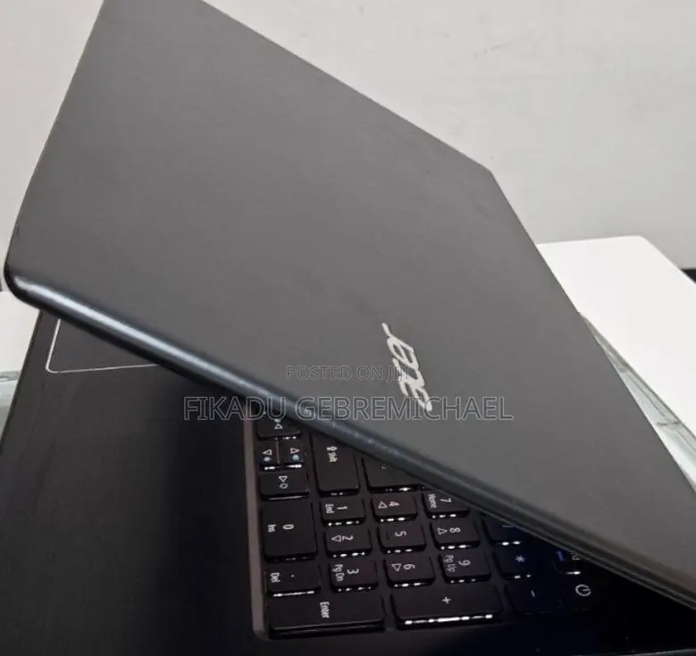 New Laptop Acer Aspire 5 4GB Intel Core I3 HDD 500GB