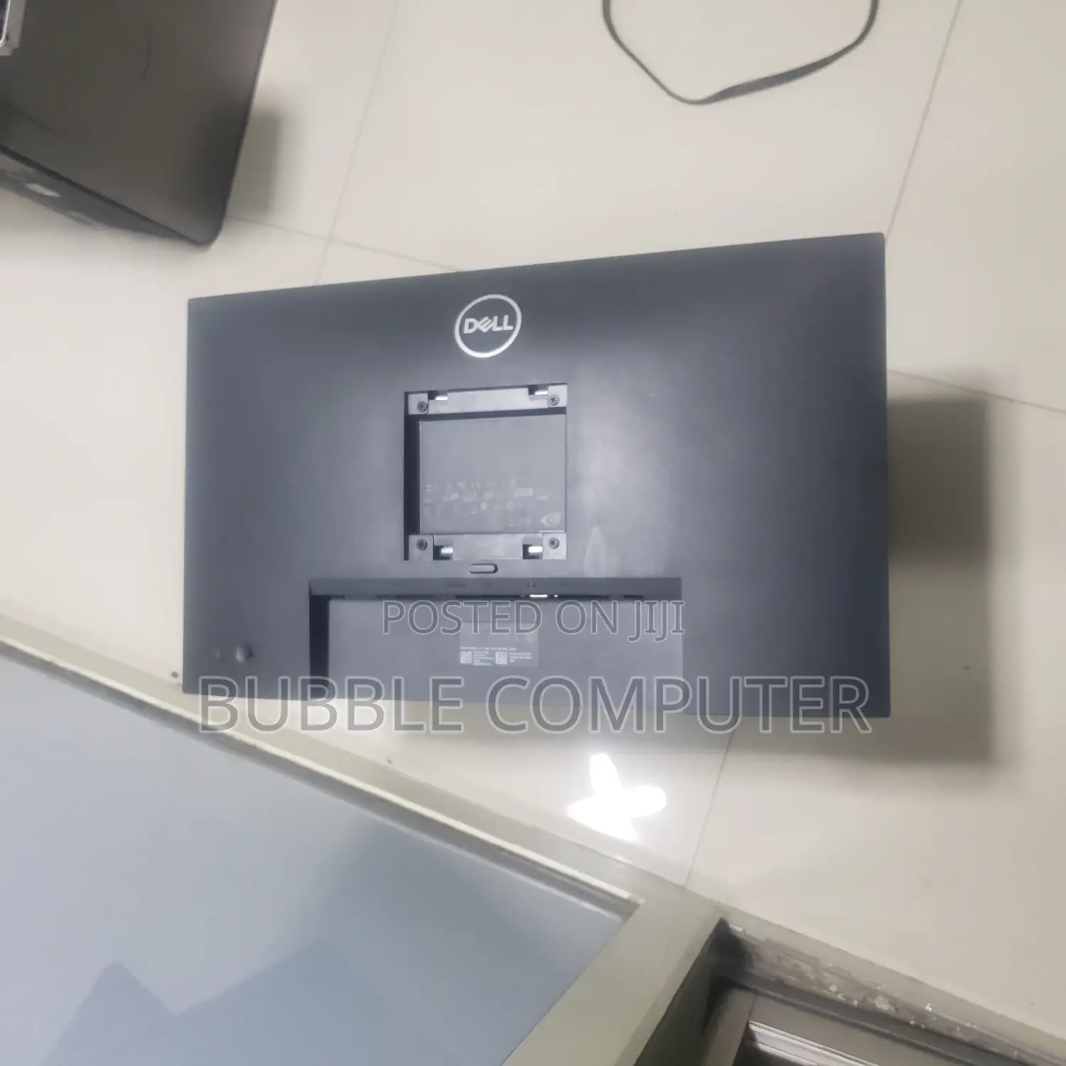 Full HD 24 Inch FRAMELESS MONITOR