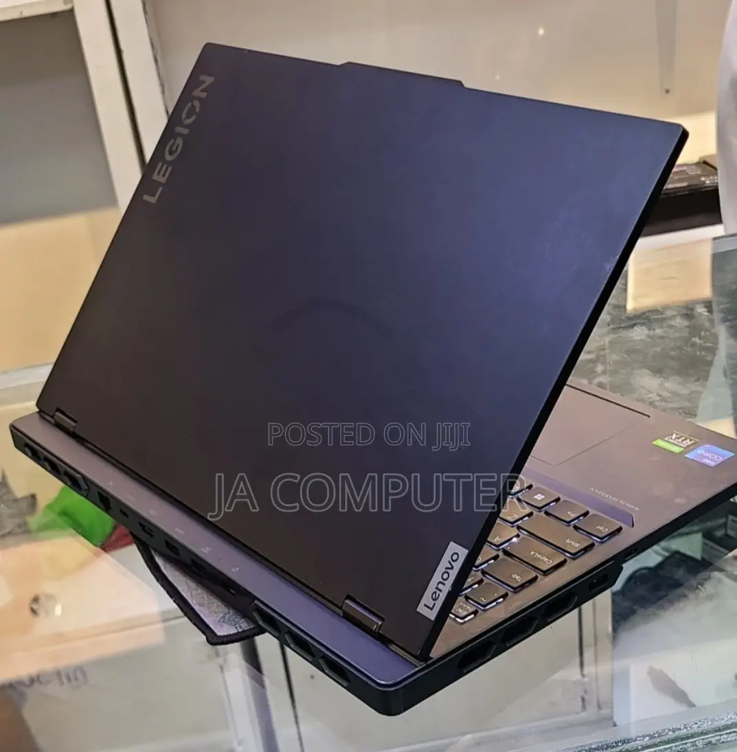 New Laptop Lenovo Legion 5 16GB Intel Core I7 SSD 512GB