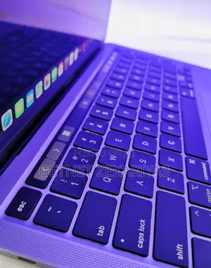 New Laptop Apple MacBook Pro 2019 16GB Intel Core I7 SSD 256GB