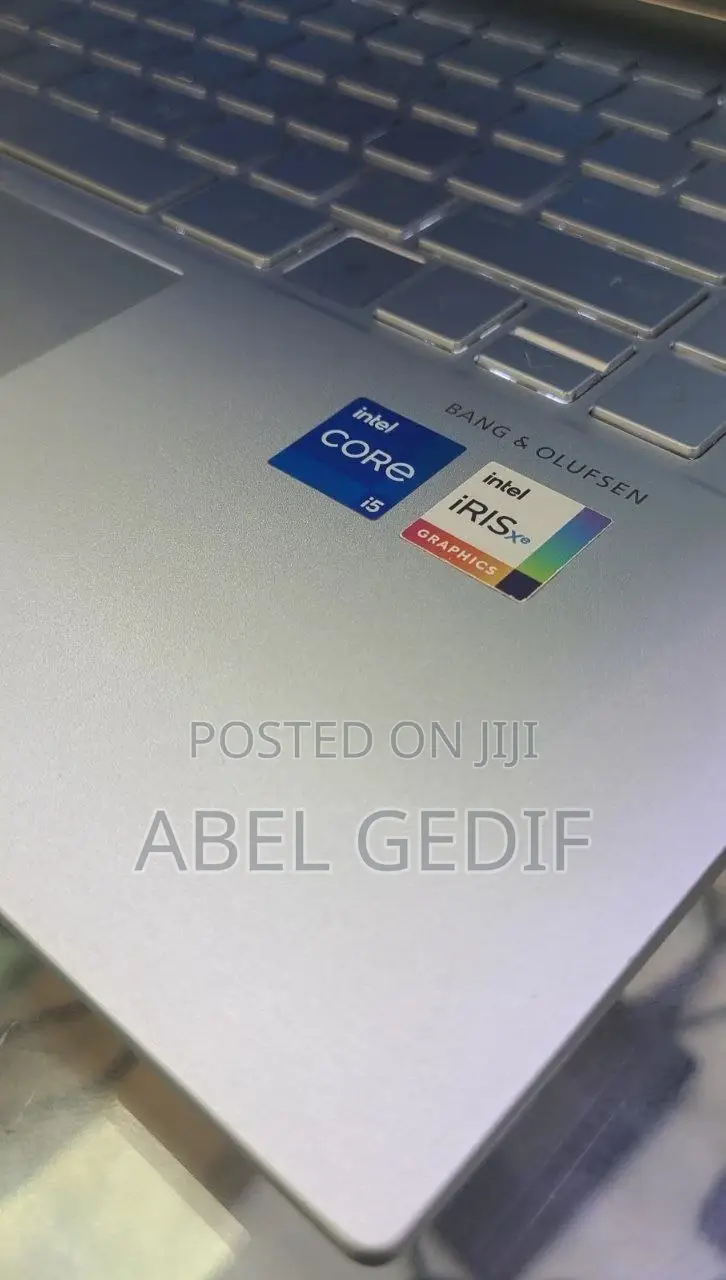 New Laptop HP Envy X360 16GB Intel Core I5 SSD 1T