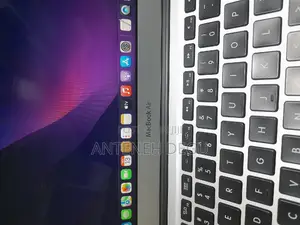 Photo - New Laptop Apple MacBook Air 2017 8GB Intel Core I5 SSD 256GB