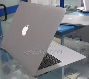 New Laptop Apple MacBook Air 2017 8GB Intel Core I5 SSD 256GB