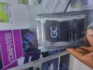 Photo - Original
Sata SSD 
WD Green
512 GB Solid