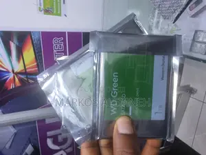 Photo - Original Sata SSD WD Green 512 GB Solid State Driv