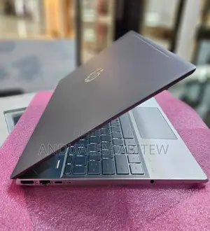 New Laptop HP Pavilion 15 8GB Intel Core I7 SSD 1T