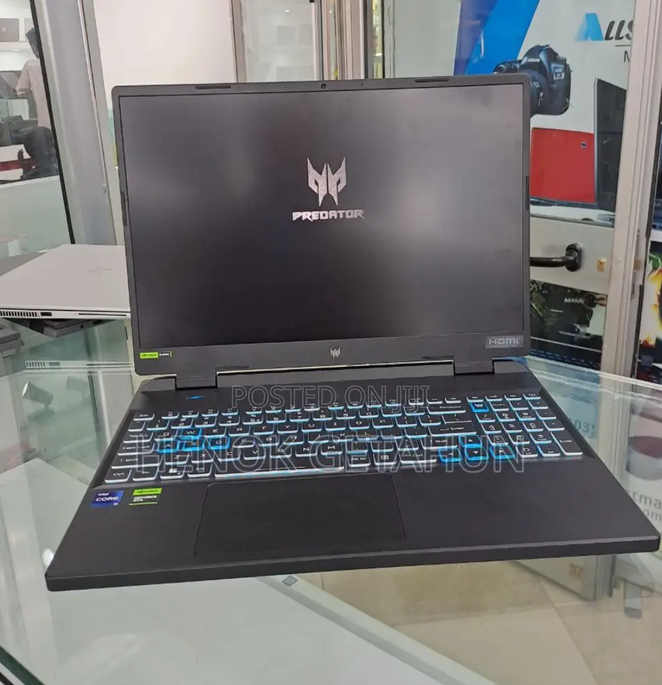 New Laptop Acer Predator Helios 300 16GB Intel Core I9 SSD 1T