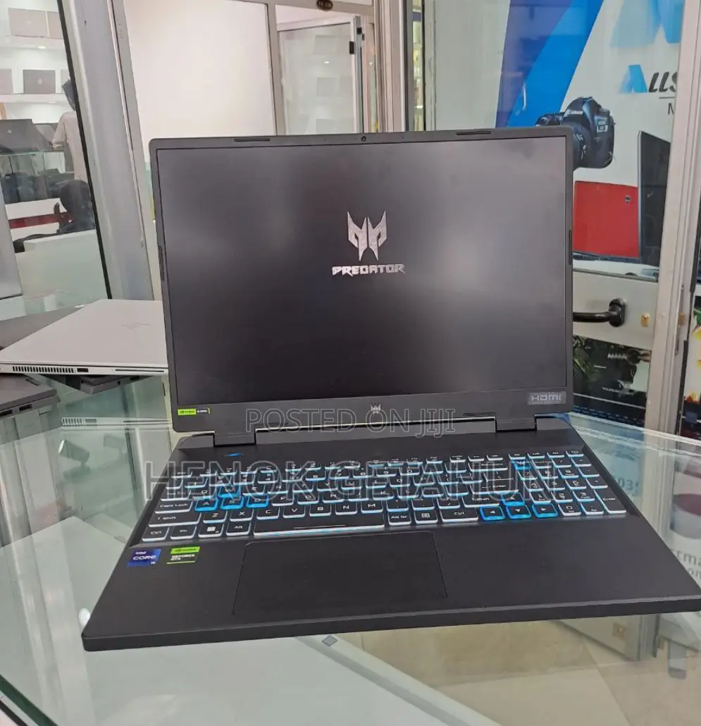 New Laptop Acer Predator Helios 300 16GB Intel Core I9 SSD 1T