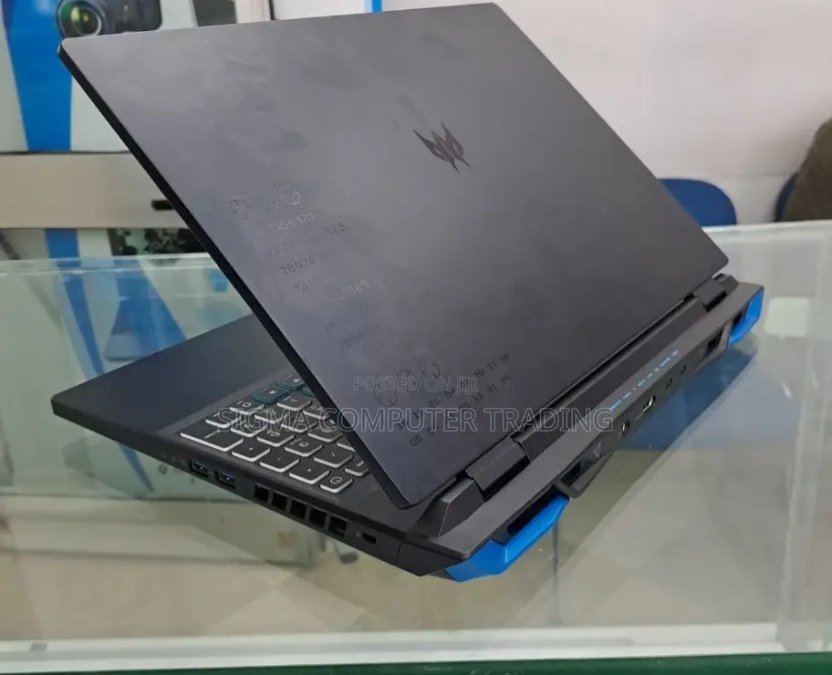 New Laptop Acer Predator Helios 300 16GB Intel Core I9 SSD 1T