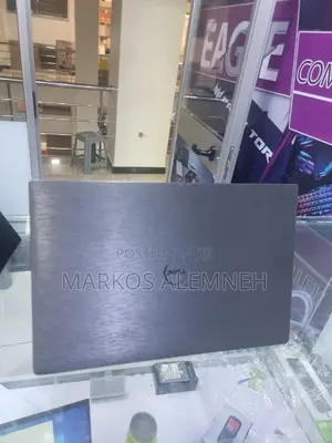 Photo - New Laptop Dell Precision 5550 32GB Intel Core I9 SSD 512GB