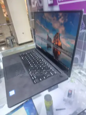 New Laptop Dell Precision 5550 32GB Intel Core I9 SSD 512GB