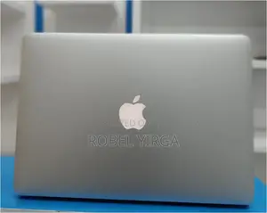 Photo - New Laptop Apple MacBook 2015 4GB Intel Core I5 SSD 128GB