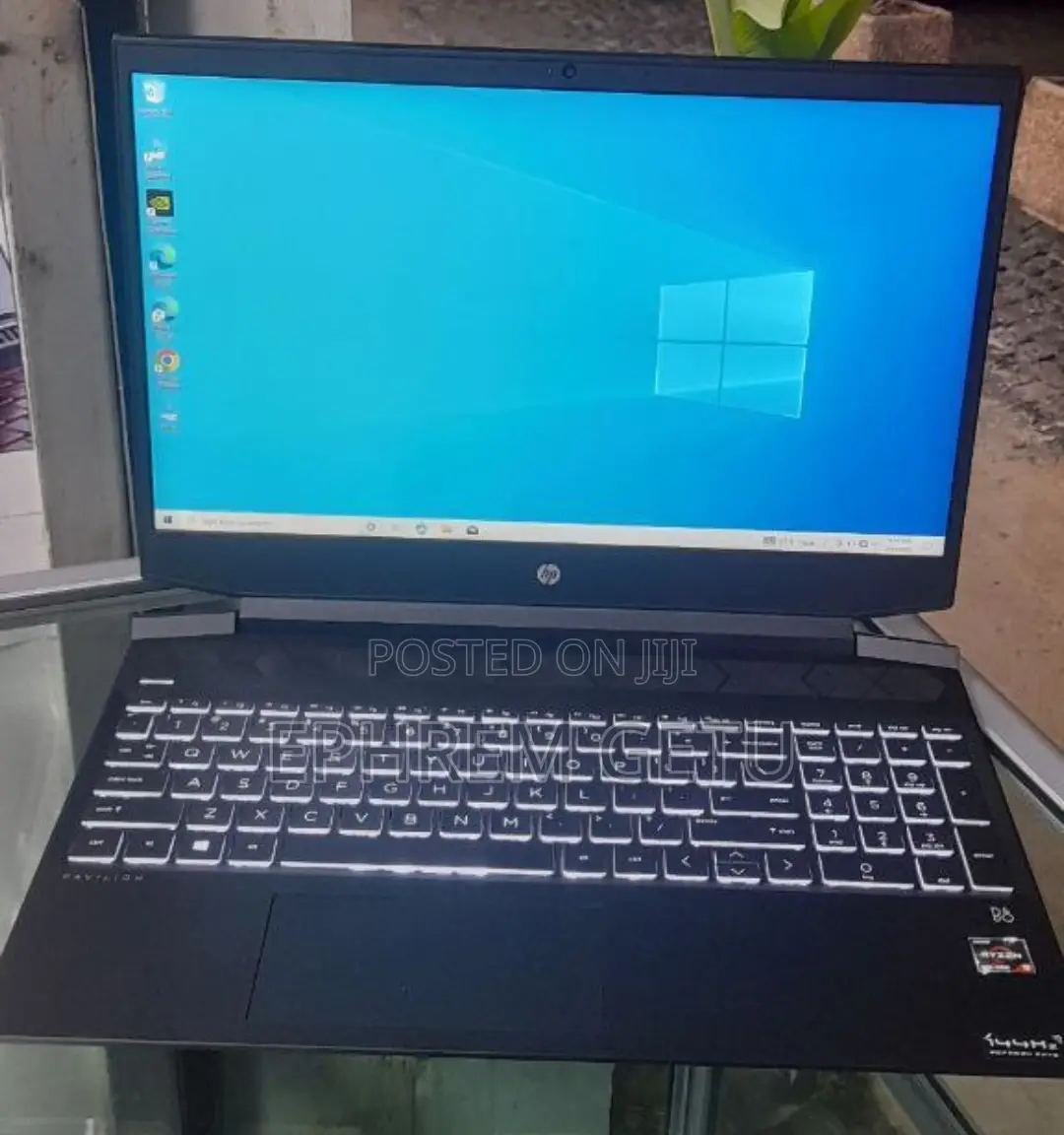 New Laptop HP Pavilion 15 8GB AMD Ryzen 5 SSD 512GB