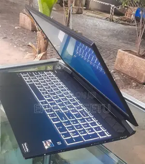 New Laptop HP Pavilion 15 8GB AMD Ryzen 5 SSD 512GB