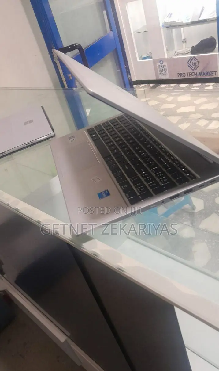 New Laptop HP ProBook 450 G9 16GB Intel Core I5 SSD 512GB