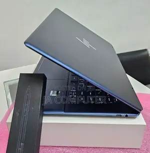 New Laptop HP Spectre 16GB Intel Core I7 SSD 1T