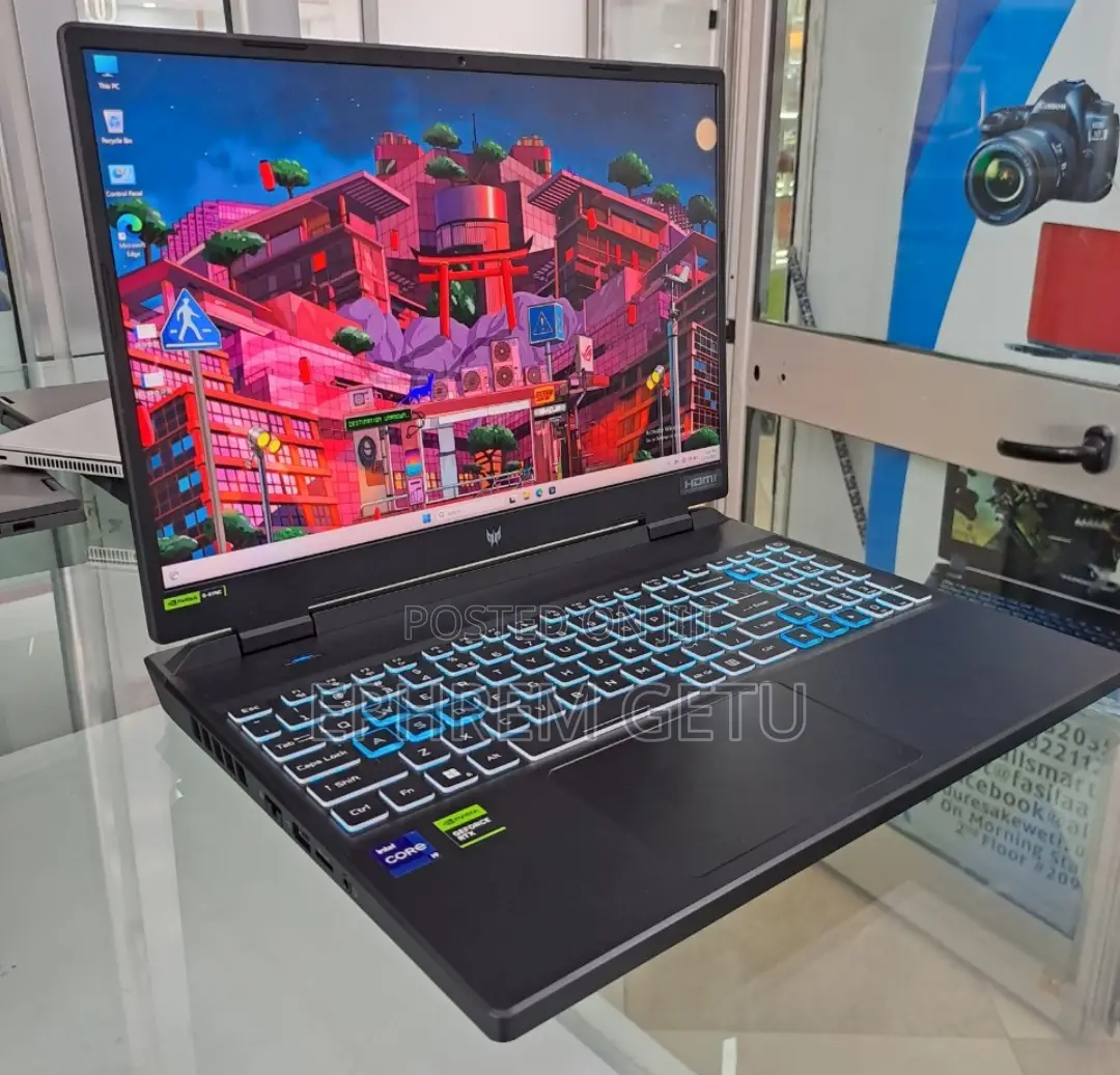 New Laptop Acer Predator Helios 300 16GB Intel Core I9 SSD 1T