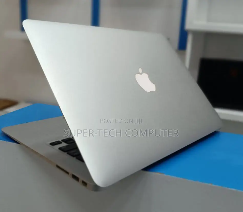 New Laptop Apple MacBook Air 2015 4GB Intel Core I5 SSD 128GB