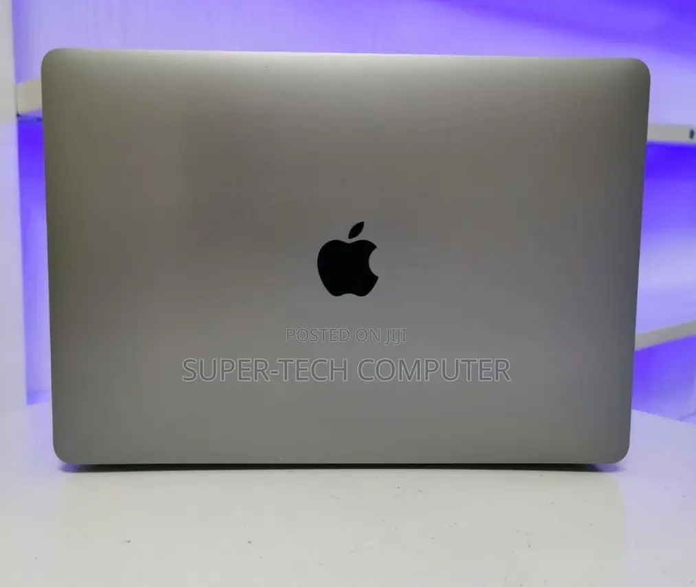 New Laptop Apple MacBook Pro 2019 16GB Intel Core I7 SSD 256GB