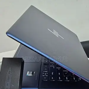 New Laptop HP Spectre 16GB Intel Core I7 SSD 1T