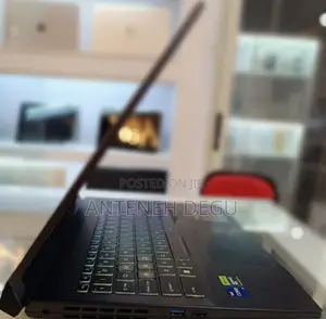 New Laptop MSI Pulse GL76 16GB Intel Core I7 SSD 1T