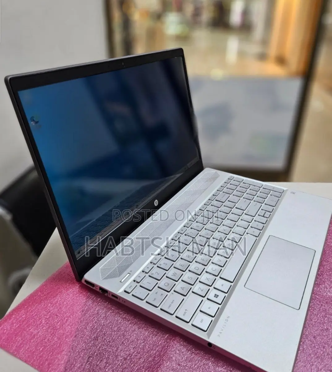 New Laptop HP Pavilion 15 8GB Intel Core I7 SSD 1T