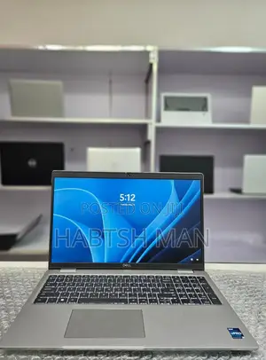 New Laptop Dell Latitude 5530 16GB Intel Core I7 SSD 512GB