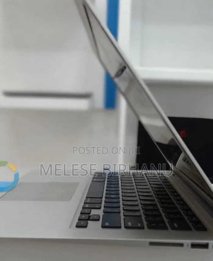 New Laptop Apple MacBook Air 2015 4GB Intel Core I5 SSD 128GB