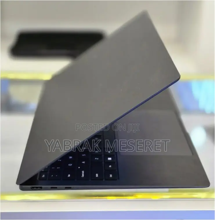 New Laptop Samsung Galaxy Book 2 16GB Intel Core I7 SSD 512GB