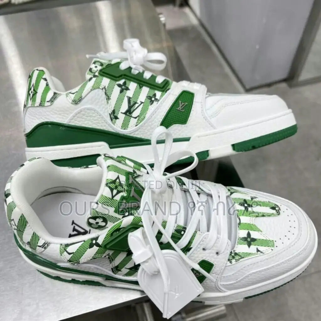 Louis Vuitton Trainer's High Master Quality Luxury 