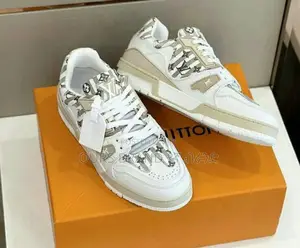 Louis Vuitton Trainer's High Master Quality Luxury 