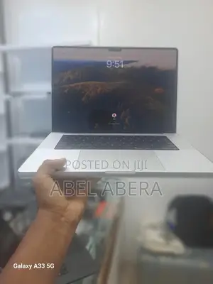 New Laptop Apple MacBook Pro 2023 M2 16-Inch 16GB Apple M2 SSD 1T