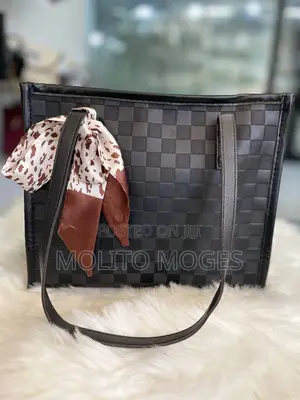 Photo - Womens Hand Bag