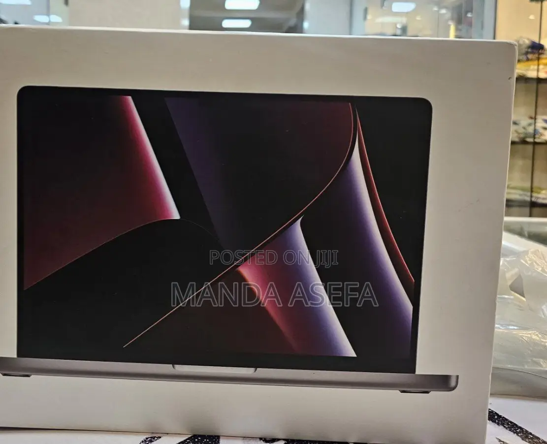 New Laptop Apple MacBook Pro 16GB Apple M2 SSD 512GB