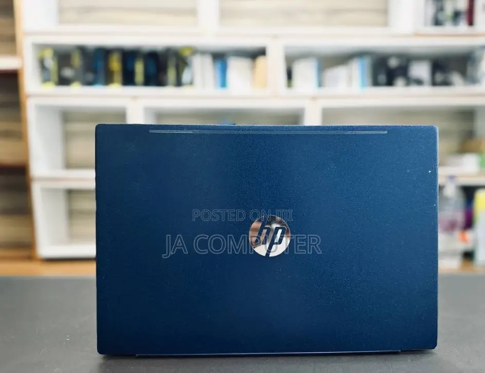 New Laptop HP Pavilion 15 8GB AMD Ryzen 3 HDD+SSD 640GB