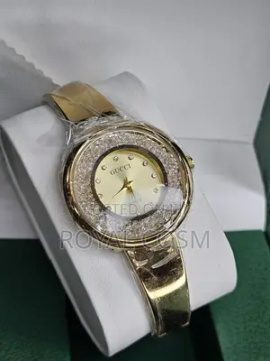 Classy Gucci Watches for Women