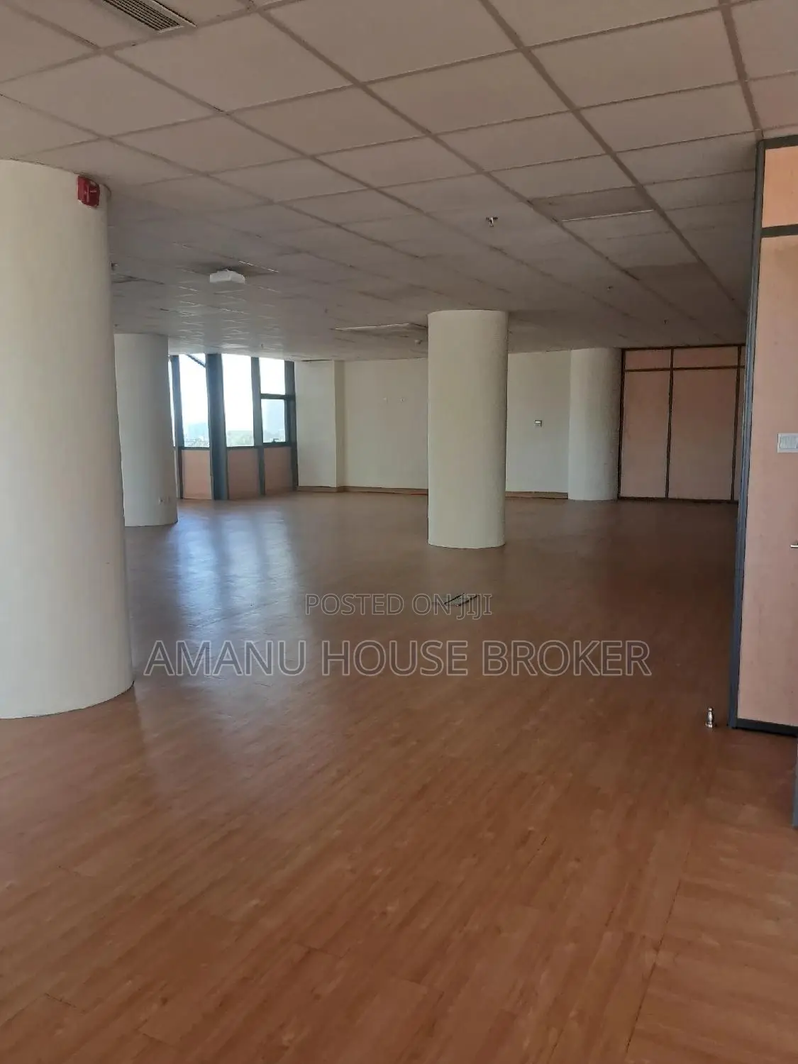 Urgent Rent Office in Mexico From 250sqm -4,000sqm in One Bu