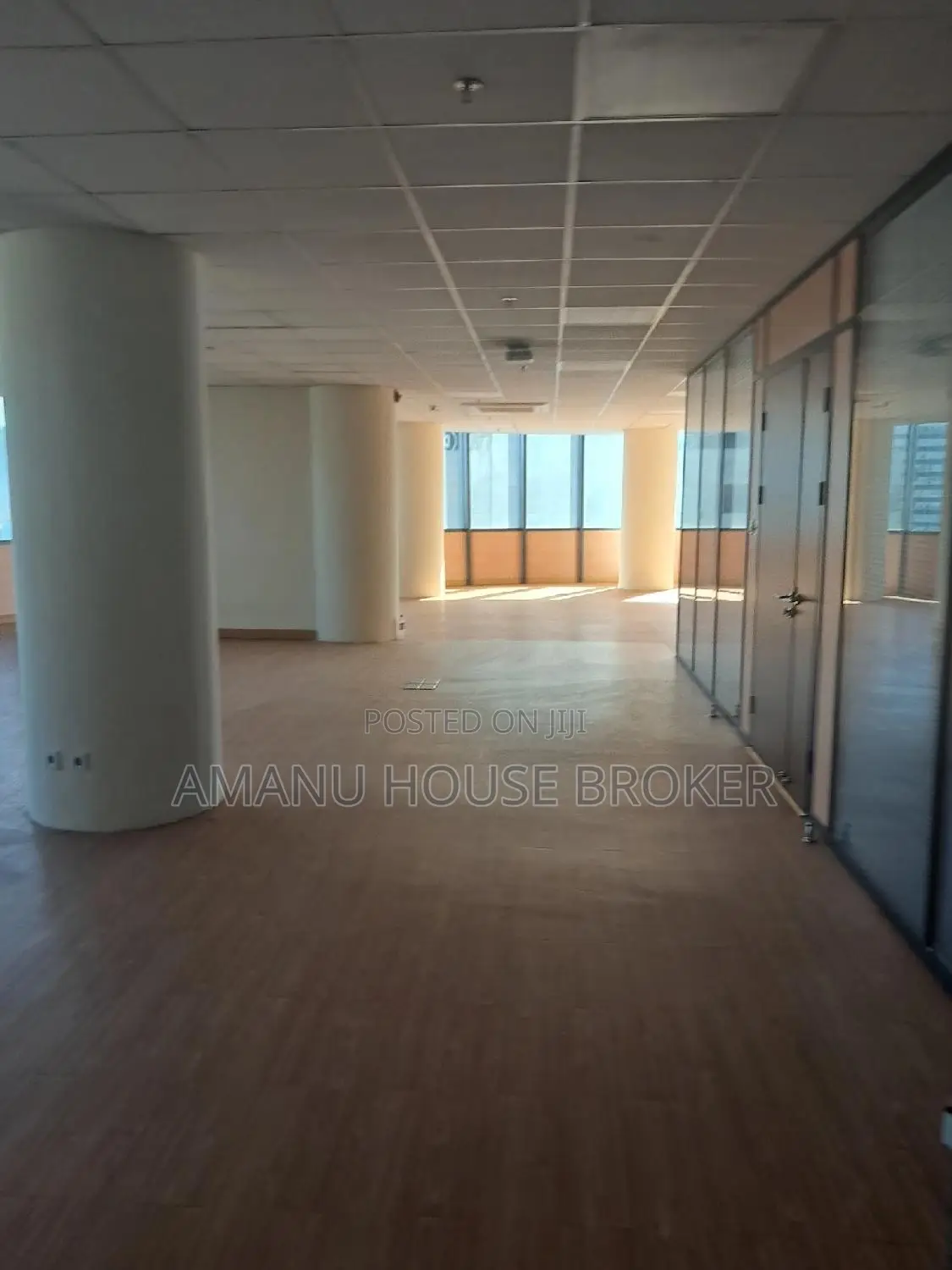 Urgent Rent Office in Mexico From 250sqm -4,000sqm in One Bu