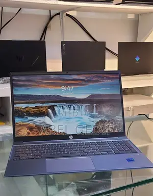 Photo - New Laptop HP Pavilion 15 16GB Intel Core I5 SSD 512GB