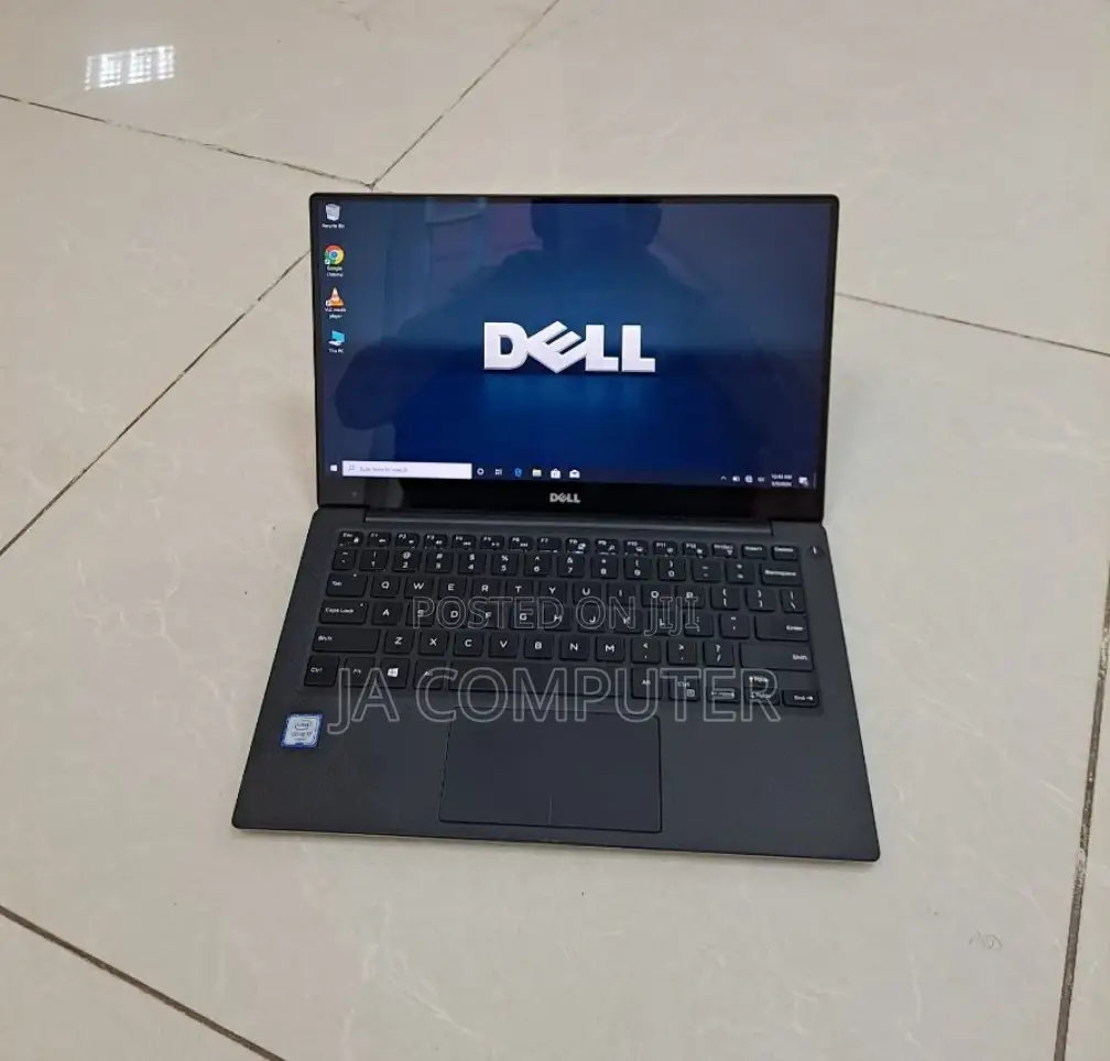 New Laptop Dell XPS 15 8GB Intel Core I7 SSD 512GB