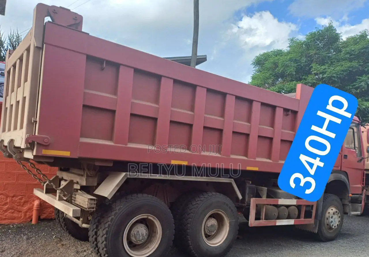 Sino Howo Dumptruck 2025 Red