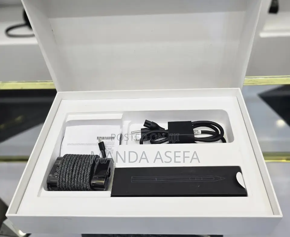 New Laptop HP Spectre 16GB Intel Core I7 SSD 512GB