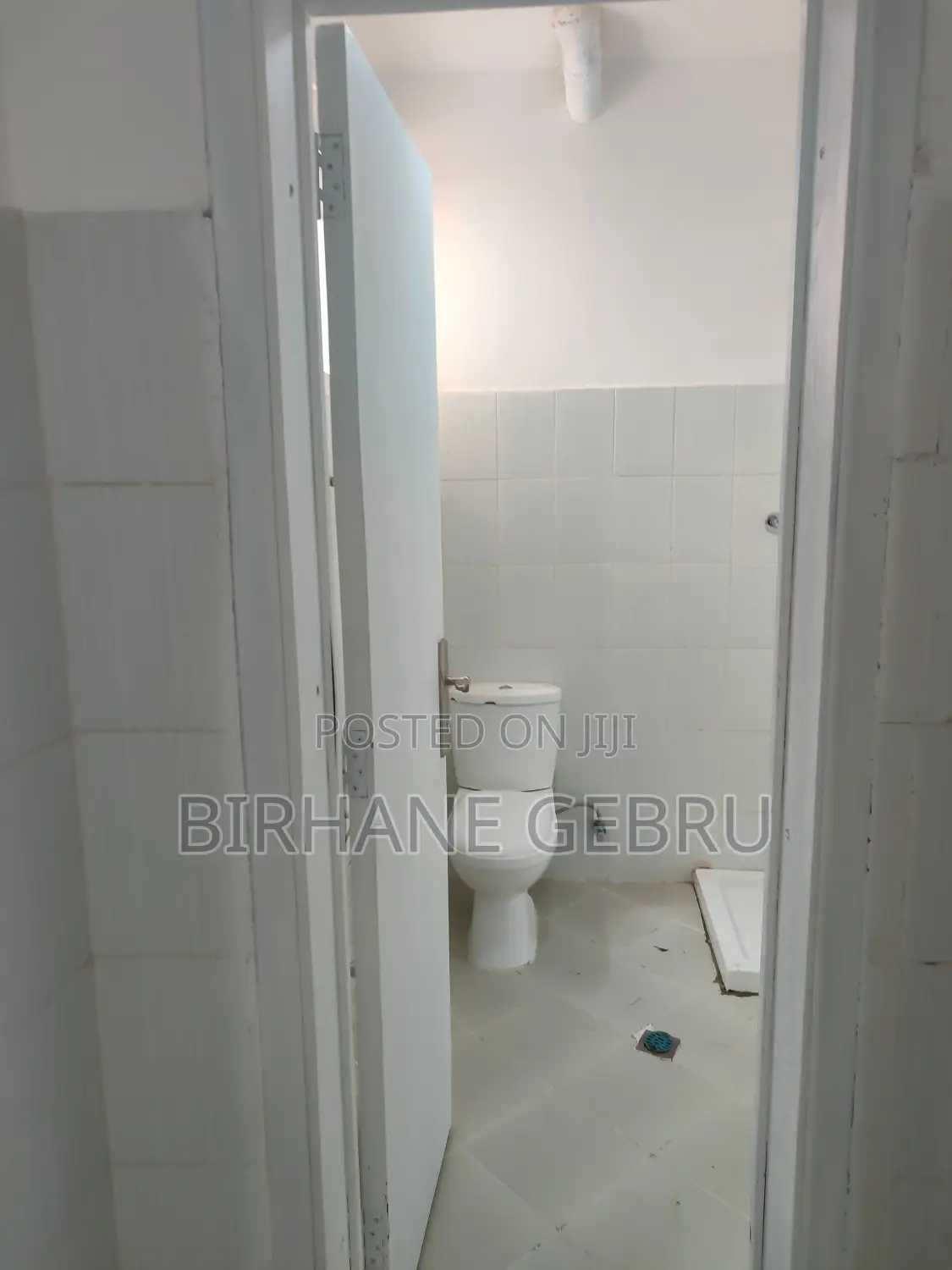 3bdrm House in Apartiment, Bole for rent