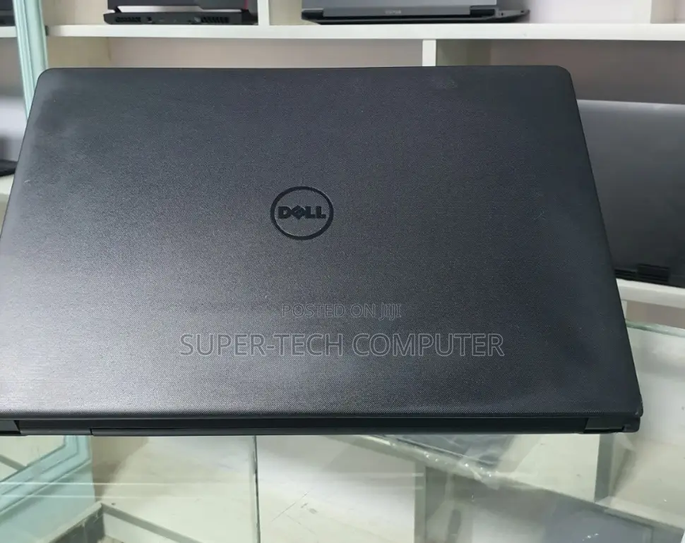 New Laptop Dell Vostro V130 4GB Intel Core I5 HDD 500GB