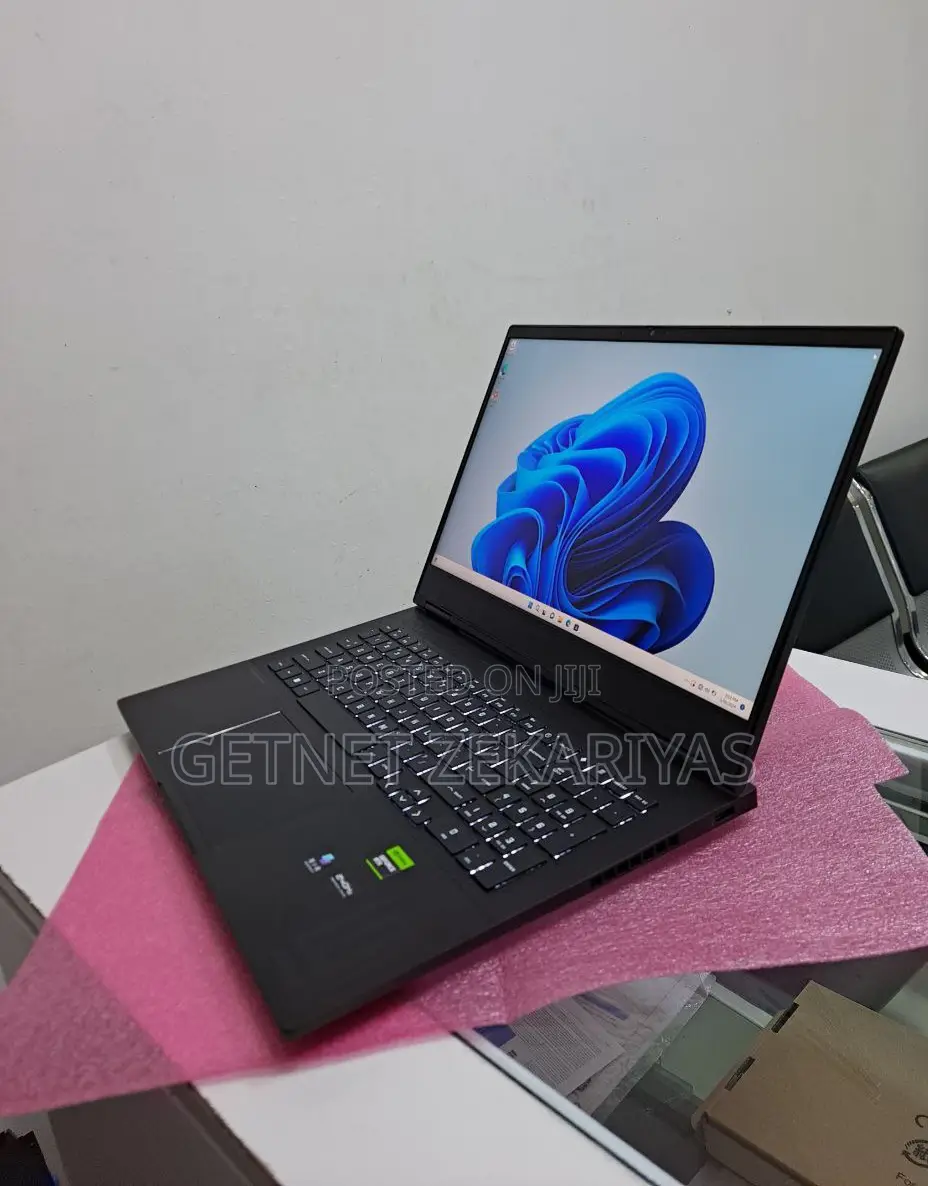 New Laptop HP Omen 16 16GB Intel Core I9 SSD 1T