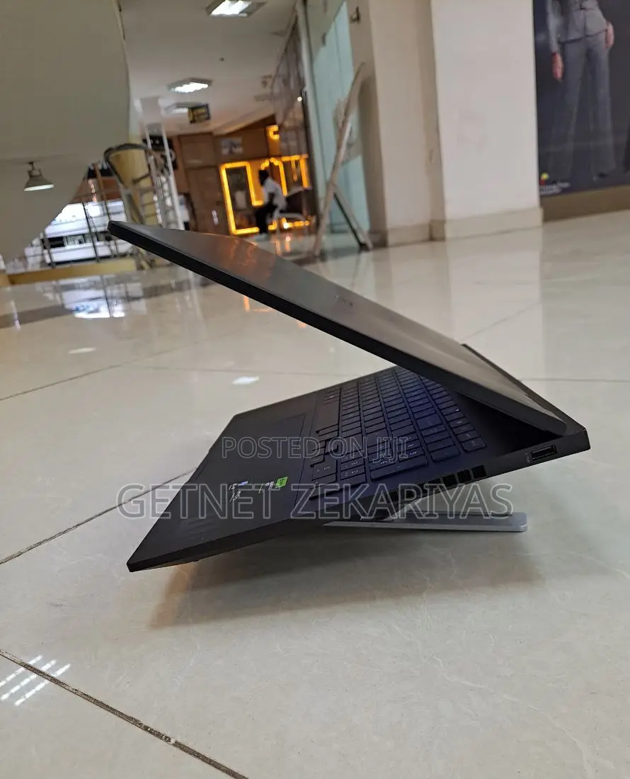 New Laptop HP Omen 16 16GB Intel Core I9 SSD 1T