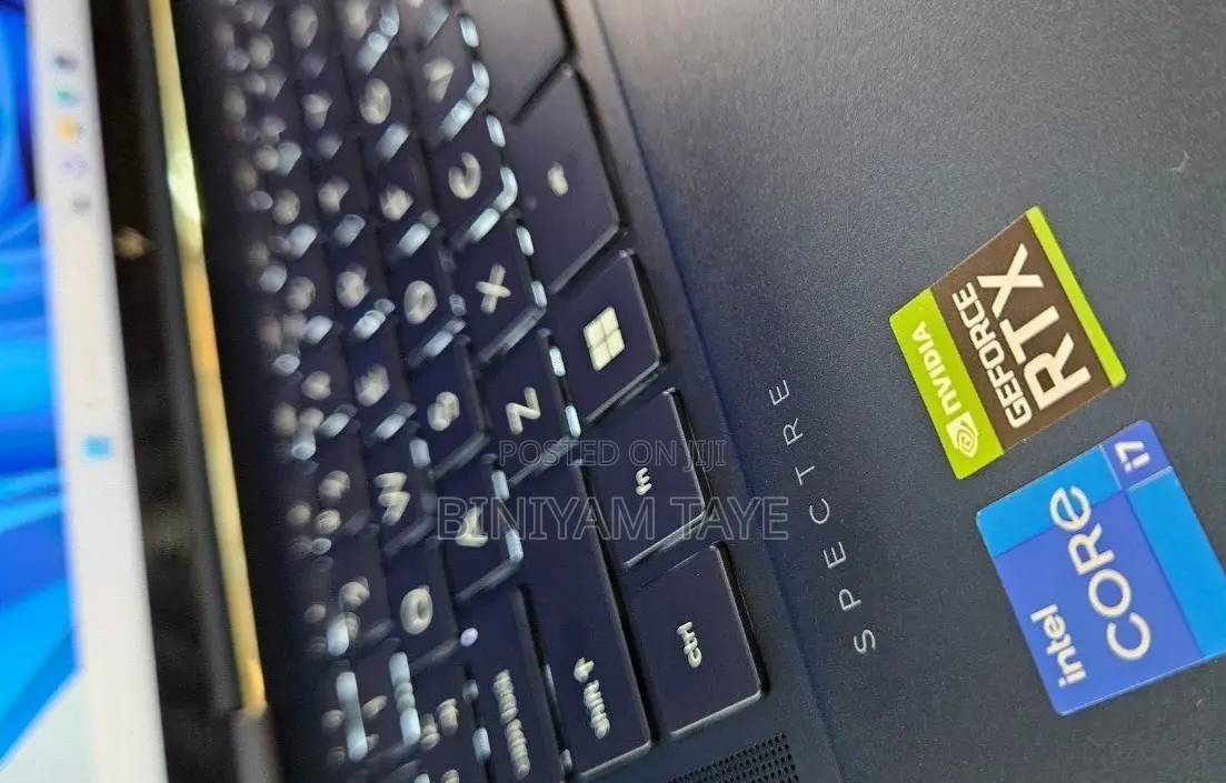 New Laptop HP Spectre X360 16GB Intel Core I7 SSD 512GB