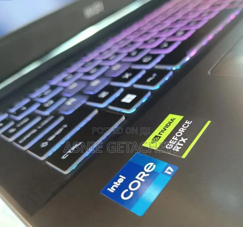 New Laptop MSI GE66 Raider 16GB Intel Core I7 SSD 1T