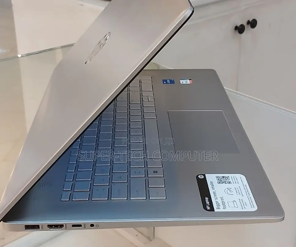 New Laptop HP Stream Notebook 8GB Intel Core I5 SSD 256GB