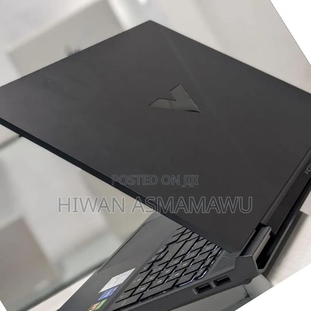New Laptop HP Victus 16 16GB Intel Core I7 SSD 512GB